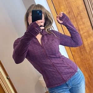 LULULEMON define purple zigzag print full zip jacket thumb hole zipper pockets